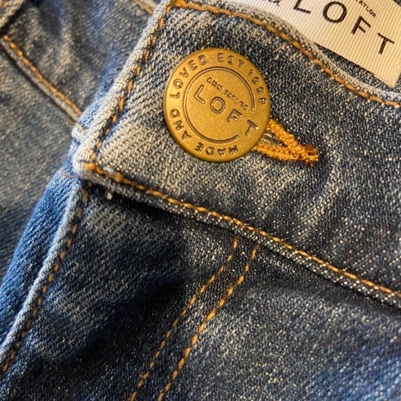 NWT Ann Taylor loft jeans! ✌🏾 - Picture 11 of 11